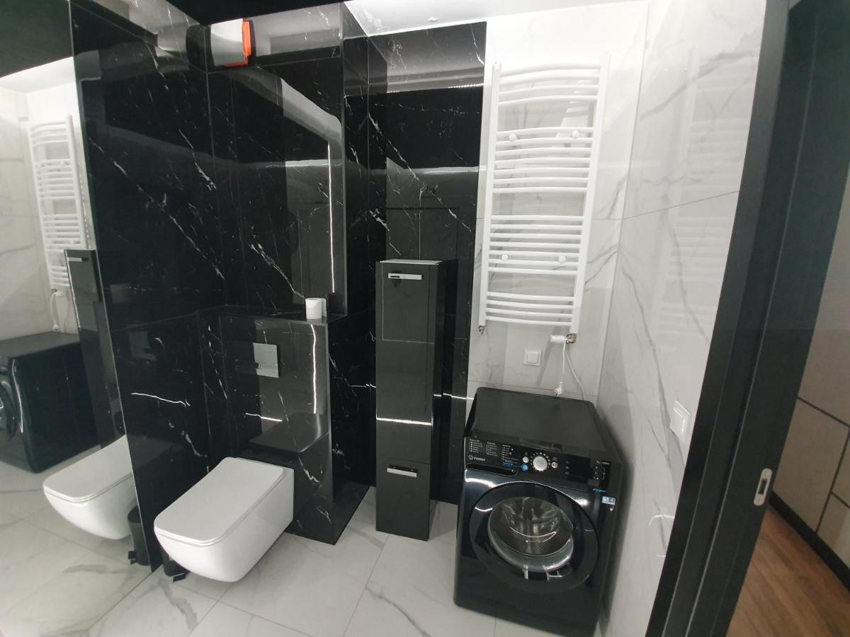 Apartament Skarbowa 1 A Silver And Gold Лешно Экстерьер фото